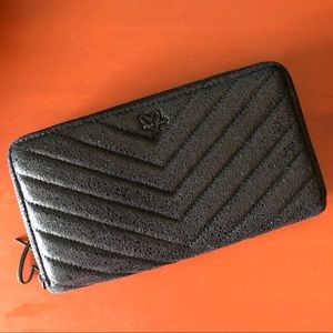 Victoria’s Secret Black Wallet